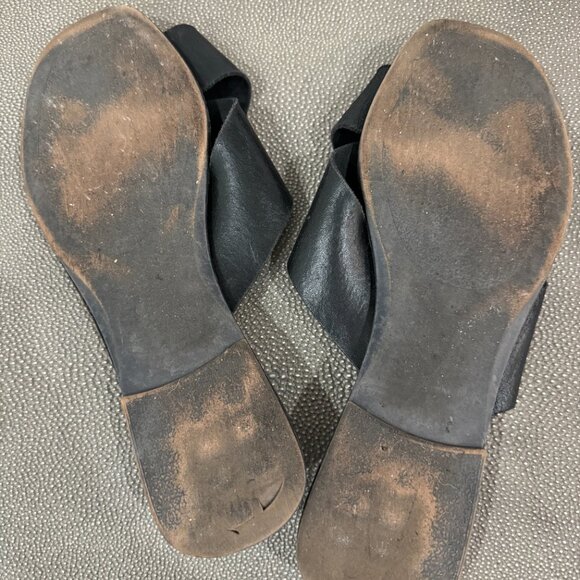 Seychelles | Total Relaxation Sandals - Picture 6 of 6